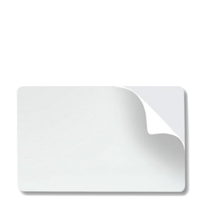 Tarjeta PVC blanco .10” con adhesivo (Paq. de 100 pzs.)