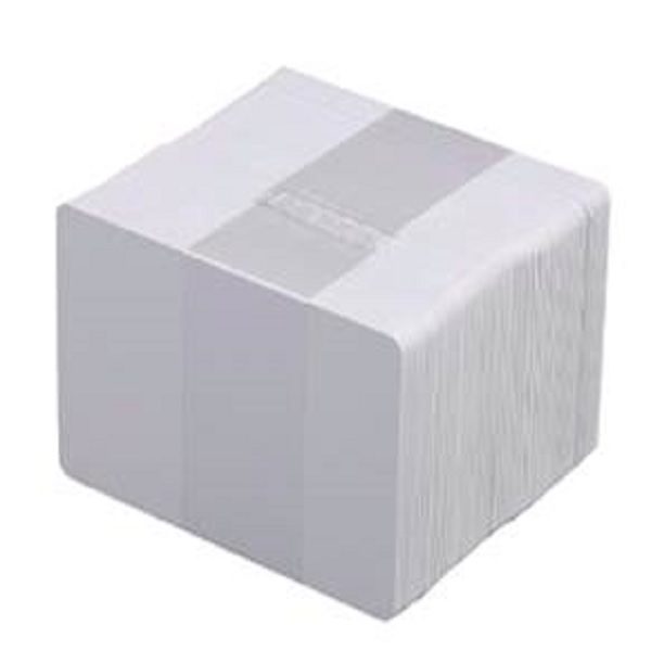 Tarjeta PVC blanco .030” con pad de firma (Paq. de 100 pzs.)